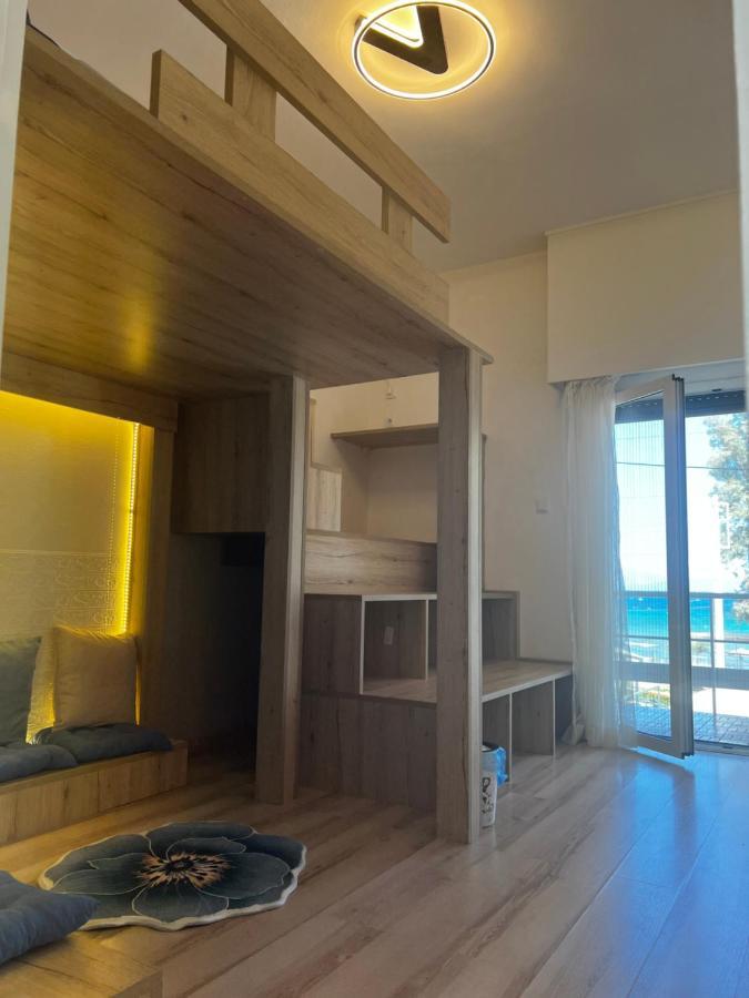 Seaview Room With Share Some Place Athènes Extérieur photo
