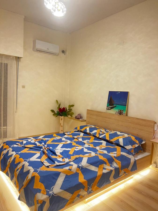 Seaview Room With Share Some Place Athènes Extérieur photo
